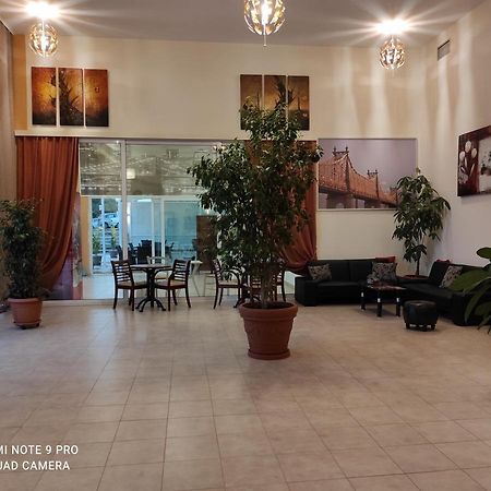 Sofias Hotel Ioannina Exterior foto
